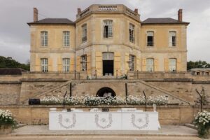 Photo of the reception space at Chateau de Villette in Condécourt, France